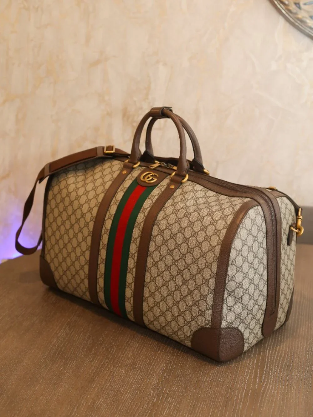 Gucci travel timeless